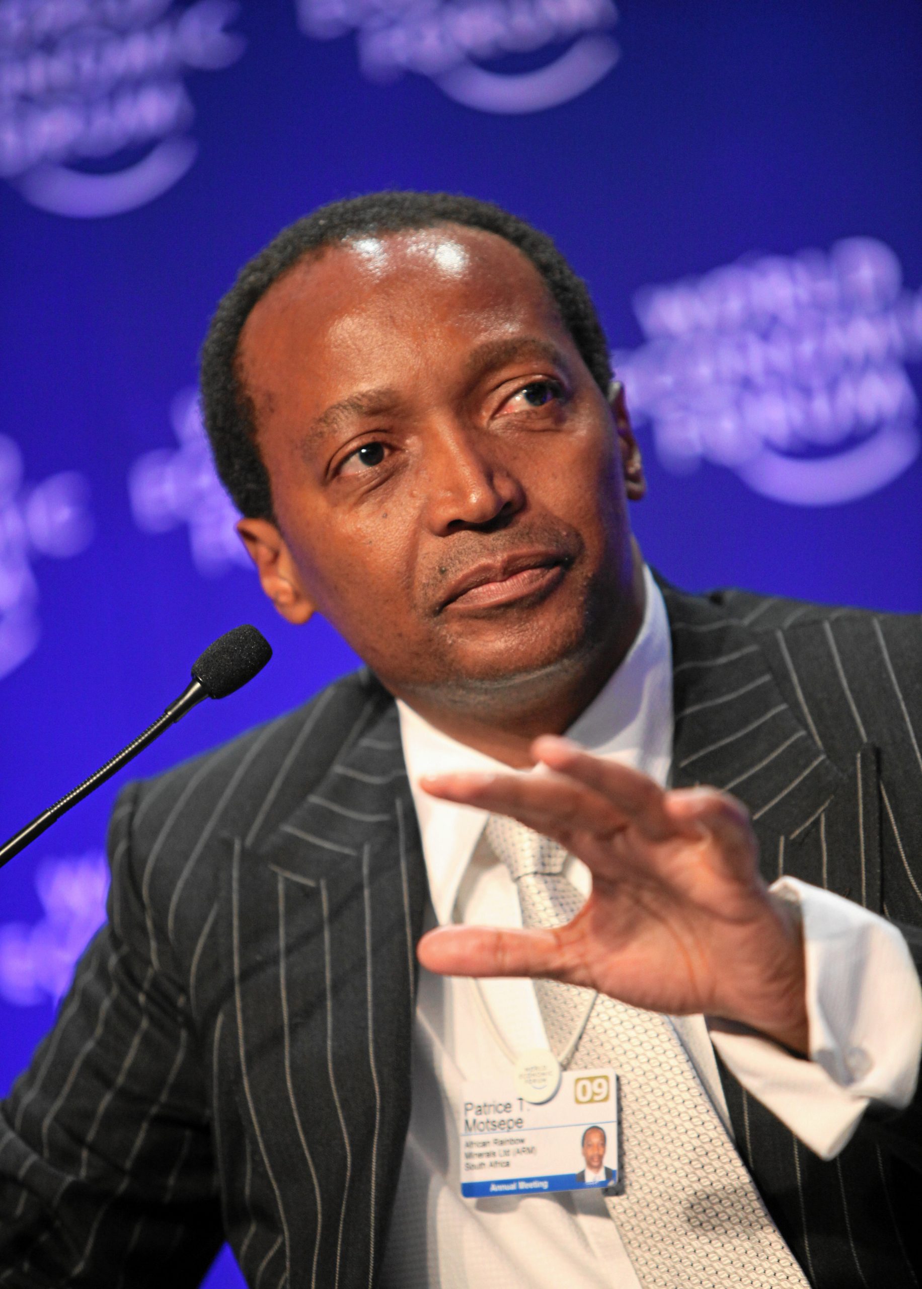 La Fondation MOTSEPE fait don  de 5,5 milliards CFA au foot interscolaire panafricain