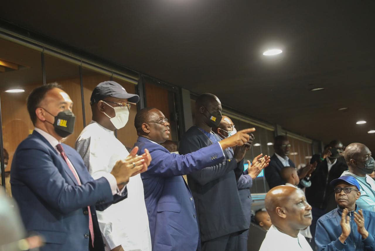le Président Macky SALL a fait une visite surprise au Dakar Arena