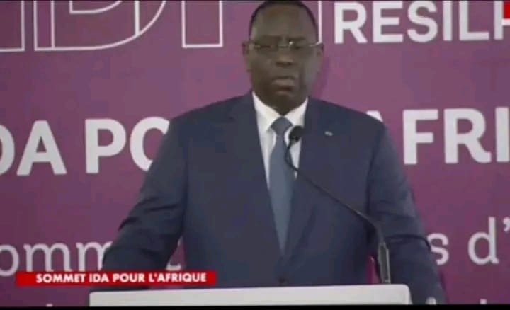 Coupure en plein sommet : la colère de Macky qui réclame des sanctions.