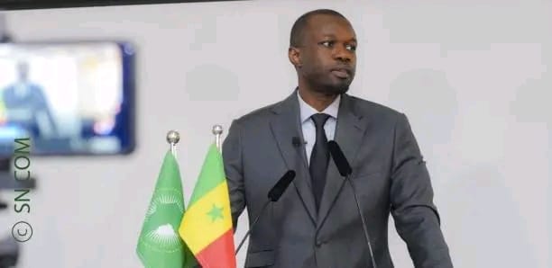 Bloqué par deux décisions judiciaires, Ousmane Sonko demeure malgré tout maire