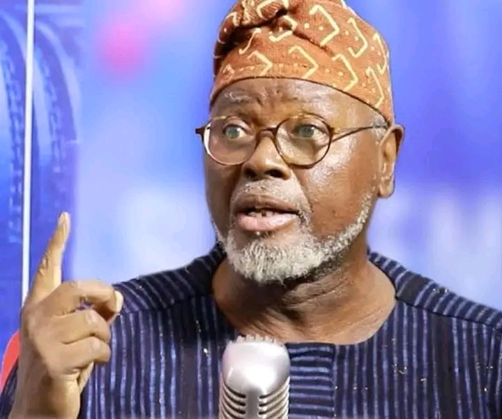 Alioune Tine encense Diomaye et Sonko : « Des leaders planétaires qu’on imite »