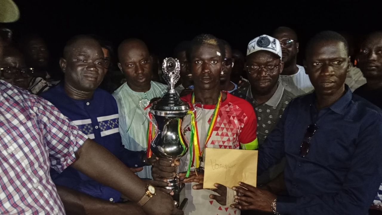 Ribot Escale : l’ASC Walidane de Thiakhathie triomphe et décroche le trophée de Khadim Seck